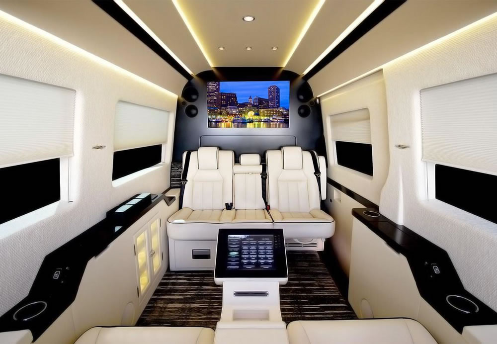Are Limos Still Popular? The Timeless Allure of Luxury Rides